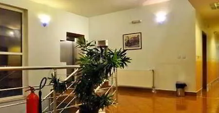 Ξενοδοχείο Bm 3*